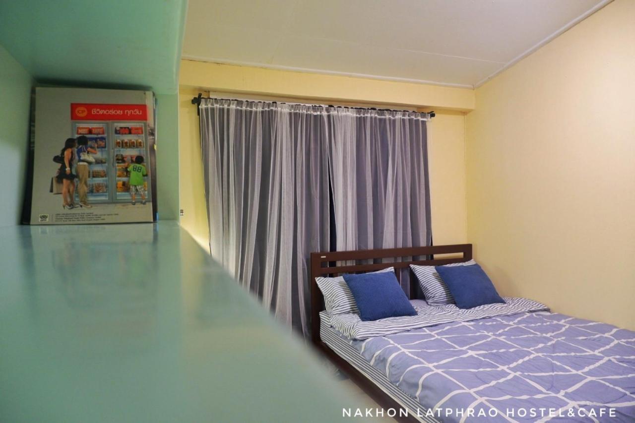 Nakhon Latphrao Hostel Bangkok Exterior photo